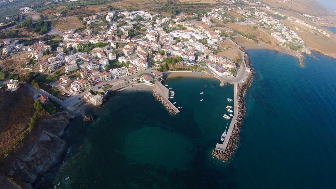 Panormo auf Kreta aus der Luft aufgenommen