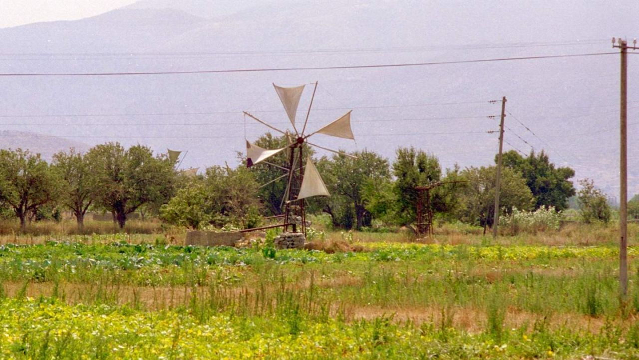 Windrad auf der Lasithi Hochebene